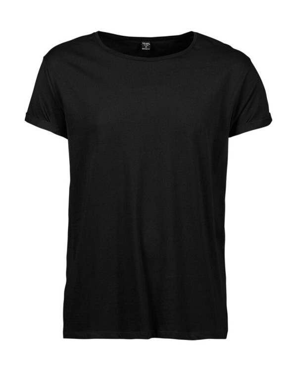 ·160 gsm ·100% cotton, ringspun and combed ·Single jersey ·Double preshrunk ·Large neck opening with slim neck rib ·Shoulder to shoulder tape ·Roll-up sleeves with small bar tags ·Tailored loose fit.