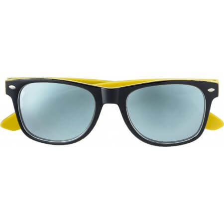 Plastic sunglasses with UV400 protection